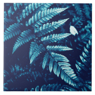 Düstere Cyan- und Blaue Farn-Cyanotypie-Inspiratio Fliese