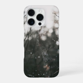 Düsteres und geheimnisvolles Naturthema iPhone 16 Pro Hülle
