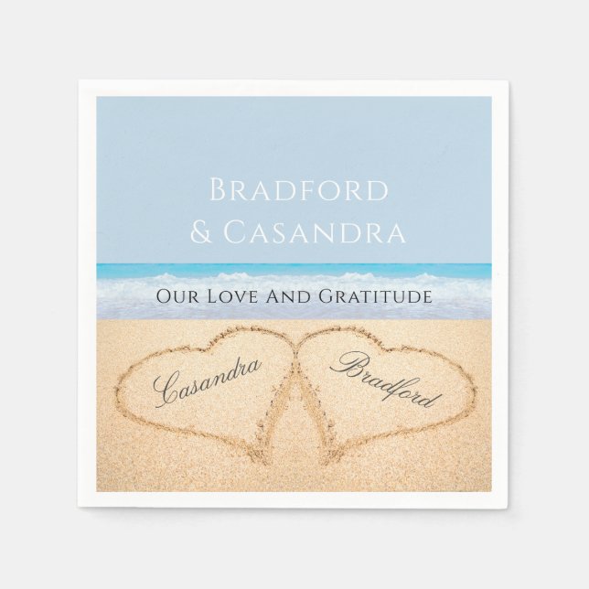 Dusty Blue Beach Hochzeit 2 Herzen im Sand Serviette (Vorderseite)