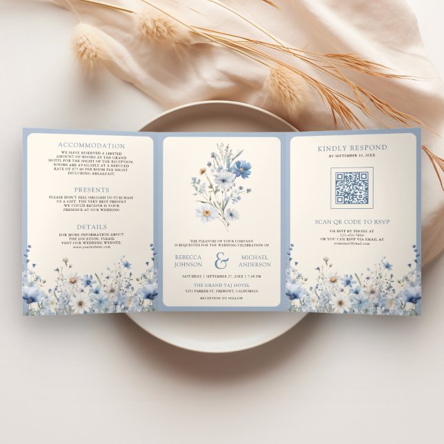 Dusty Blue Boho Wildblume Foto QR Code Wedding Dreifach Gefaltete Einladung (Von Creator hochgeladen)
