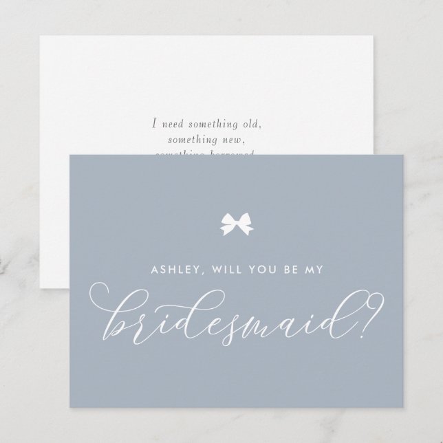 Dusty Blue Bow wird meine Bridesmaid Card sein Postkarte (Vorne/Hinten)