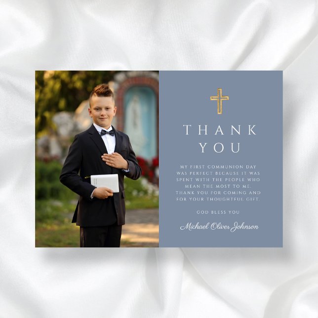 Dusty Blue Boy First Communitycross Foto Dankeskarte (Dusty Blue Boy First Communion Cross Photo Thank You Card)