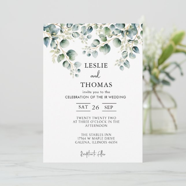 Dusty Blue Eucalyptus Greenery Succulent Wedding Einladung (Stehend Vorderseite)