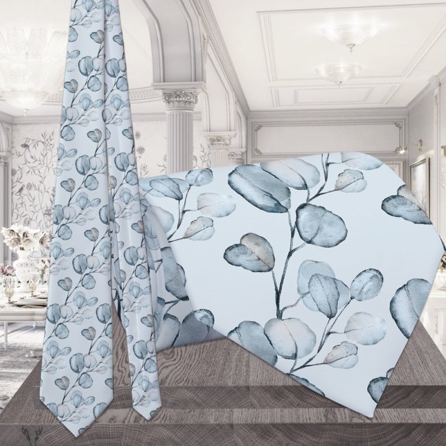 Dusty Blue Eucalyptus Sprigs Light Blue Wedding Krawatte (Von Creator hochgeladen)
