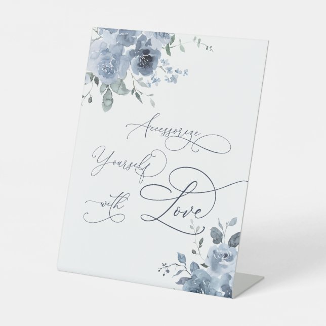 Dusty Blue Floral Accessoire Sie selbst mit Liebe Sockelschild (Vorderseite)
