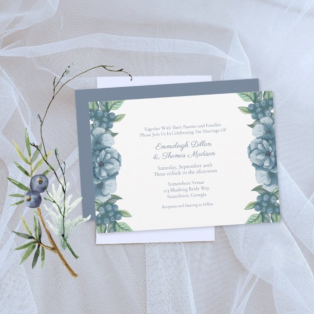 Dusty Blue Floral Botanical Wedding Einladung (Von Creator hochgeladen)