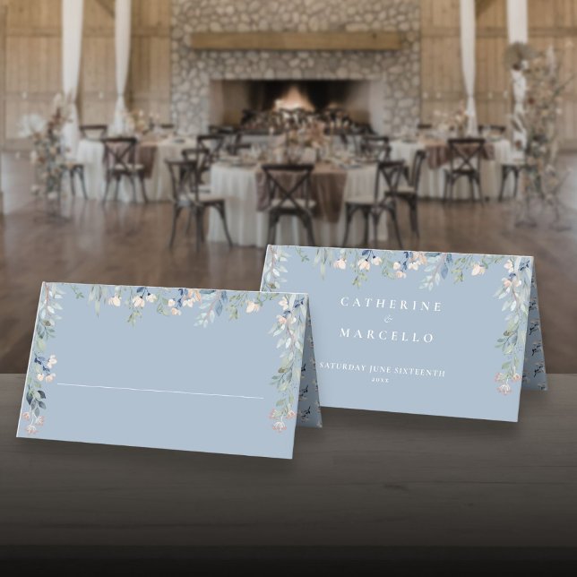 Dusty Blue Floral Cacscade Wedding Platzkarte (Dusty Blue Floral Cacscade Wedding Place Card)