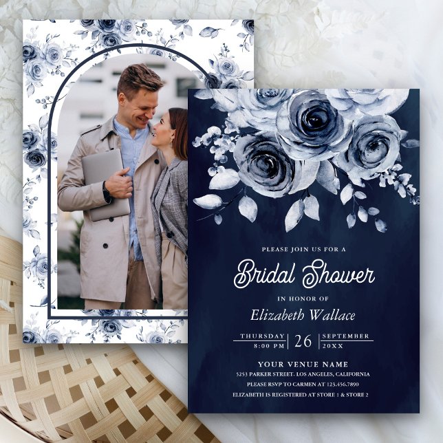 Dusty Blue Floral Foto Navy Brautparty Einladung (Von Creator hochgeladen)