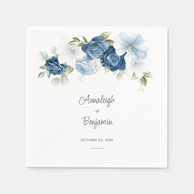 Dusty Blue Floral Greenerity Foliage Hochzeit Serviette (Vorderseite)