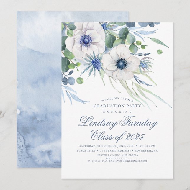 Dusty Blue Floral Greenery Eleganter Abschluss Einladung (Vorne/Hinten)
