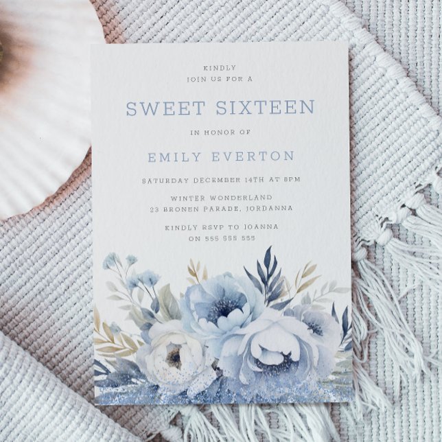 Dusty Blue Floral Sweet 16 Sechzehn Party Einladung (Von Creator hochgeladen)