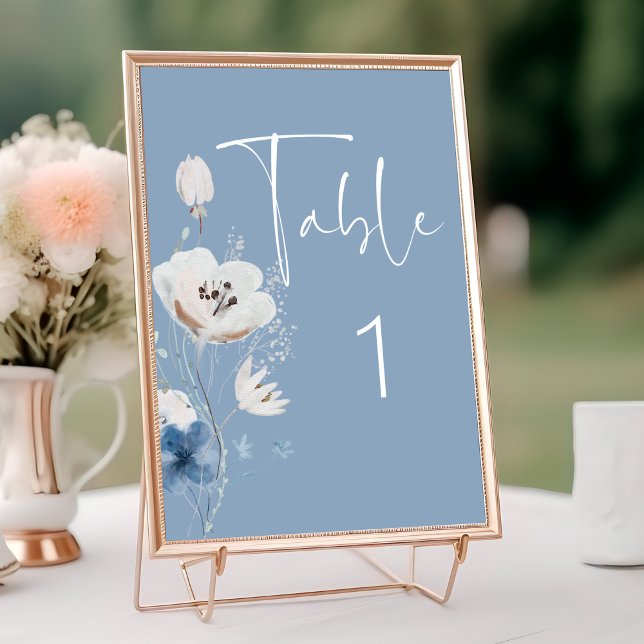 Dusty Blue Floral Wedding Tischnummer (Von Creator hochgeladen)