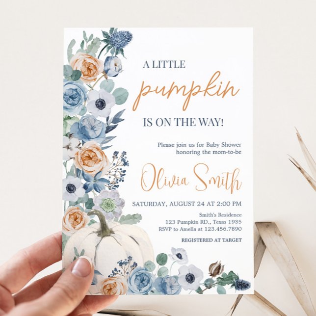 Dusty Blue Floral White Pumpkin Baby Dusche Einladung (Blue Floral Pumpkin Baby Shower Invitation)