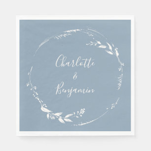 Dusty Blue Floral Wreath Calligraphy Mit Monogramm Serviette