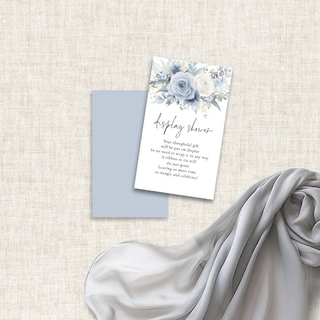 Dusty Blue Florals Script Display Brautparty Begleitkarte (Von Creator hochgeladen)