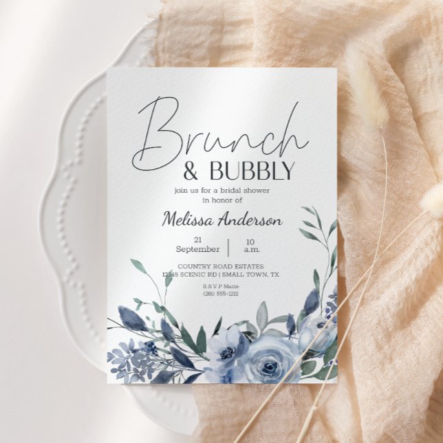 Dusty Blue Flowers Brunch Bridal Dusche Einladung (Von Creator hochgeladen)