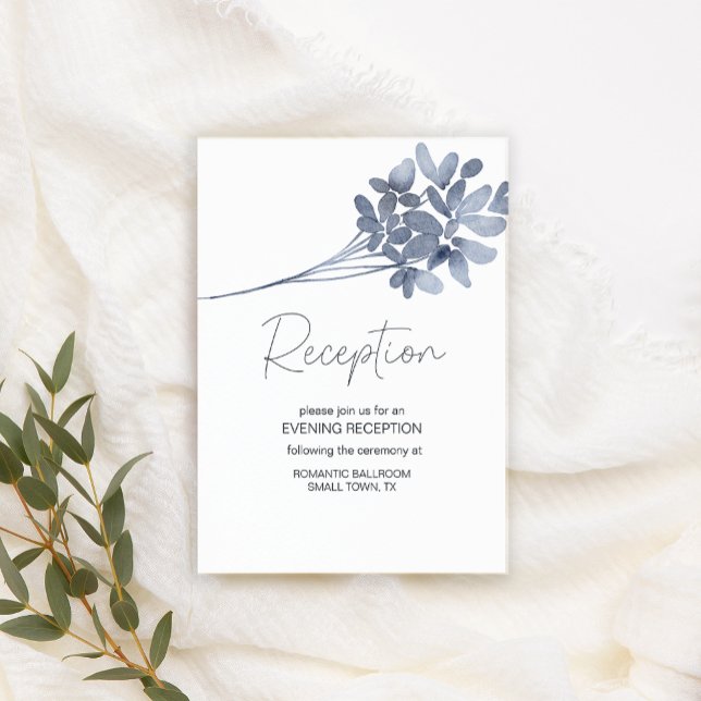 Dusty Blue Flowers Wedding Card Begleitkarte (Von Creator hochgeladen)