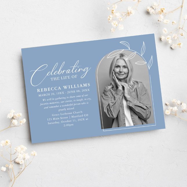 Dusty Blue Foto Celebration of Life Funeral Einladung (Von Creator hochgeladen)