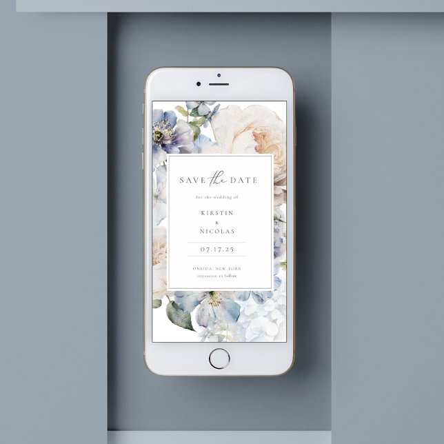 Dusty Blue Garden Floral Foto Save The Date (Von Creator hochgeladen)