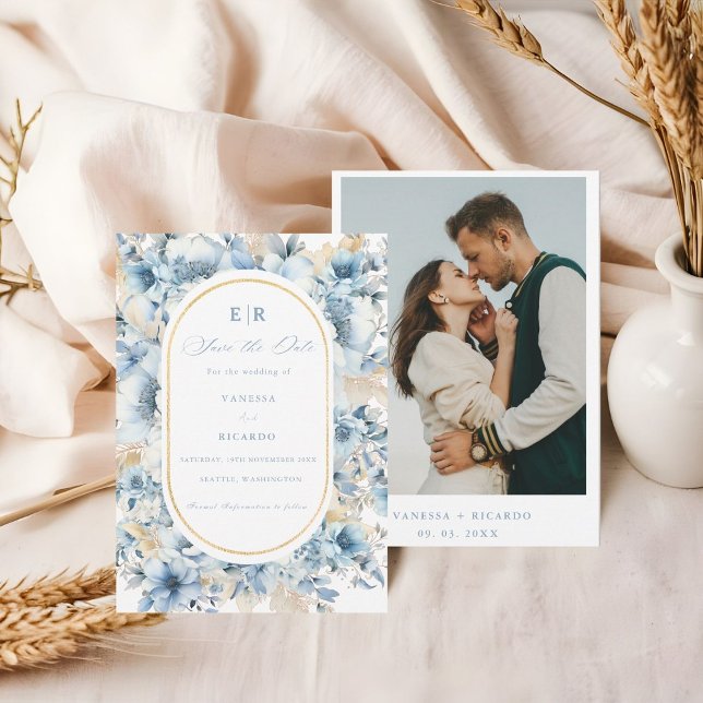 Dusty Blue Gold Floral Bloom bei einer Hochzeit Save The Date (Von Creator hochgeladen)