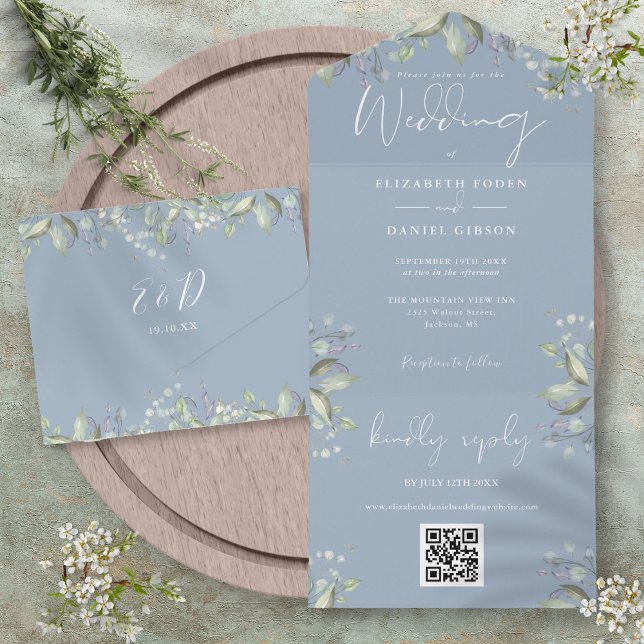Dusty Blue Greenery Blumenschrift QR Code Wedding All In One Einladung (Dusty Blue Greenery Floral Script QR Code Wedding All In One Invitation)