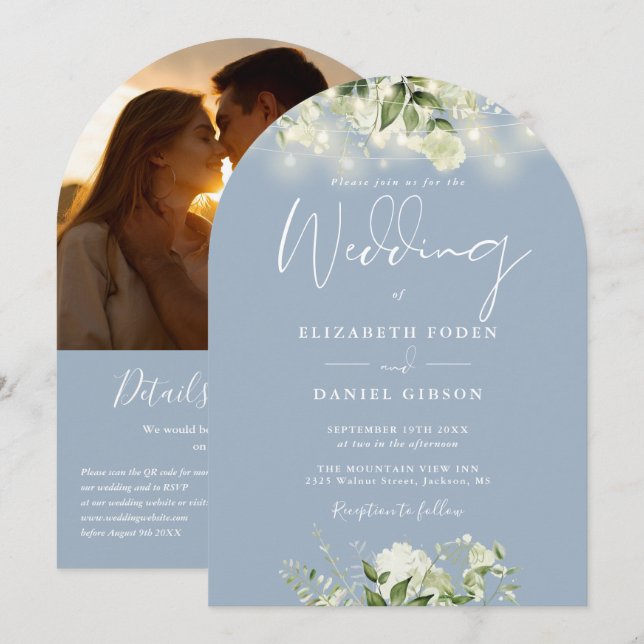Dusty Blue Greenery QR Code Foto Arch Wedding Einladung (Vorne/Hinten)