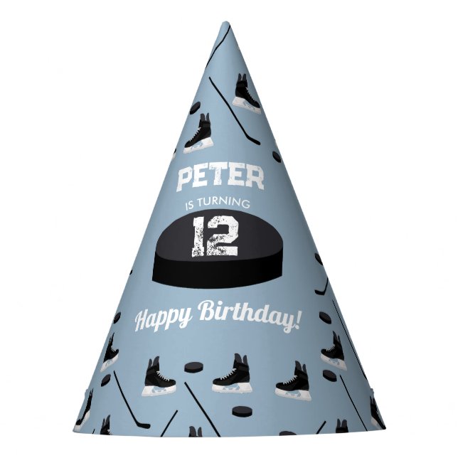 Dusty Blue Ice Hockey Stick, Skate Puck Birthday Partyhütchen (Vorderseite)