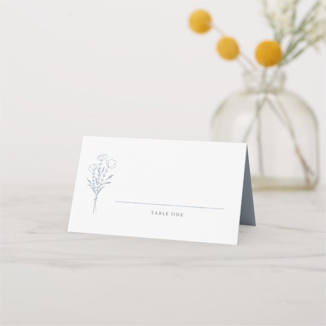 Dusty Blue Minimalistisch Floral Bouquet Wedding Platzkarte (Vorderseite)