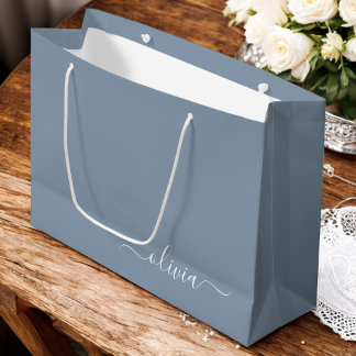 Dusty Blue Minimalistisch Modern Monogram Elegant Große Geschenktüte