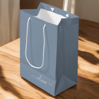 Dusty Blue Minimalistisch Modern Monogram Elegant
