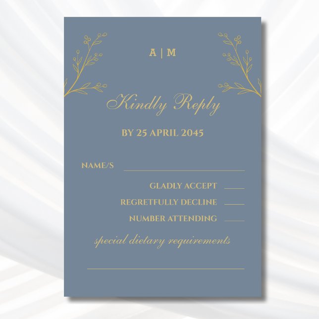 Dusty Blue Monogram Botanical Wedding RSVP Card (Von Creator hochgeladen)