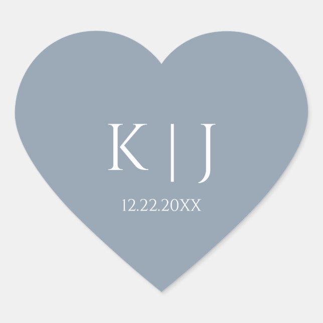 Dusty Blue Monogram Initial Minimal Trendy Wedding Herz-Aufkleber (Vorderseite)