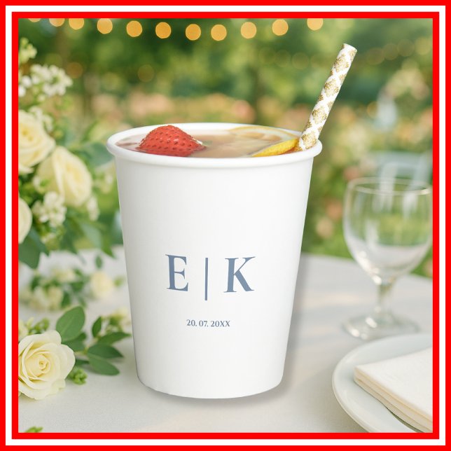 Dusty Blue Monogram Wedding Pappbecher (Von Creator hochgeladen)