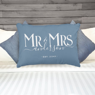 Dusty Blue Mr & Mrs Newlywed Couple Wedding Dekokissen