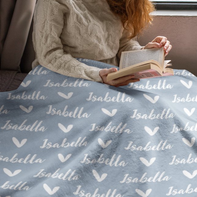 Dusty Blue Personalisiert Name Blanket mit Herz Fleecedecke (Von Creator hochgeladen)
