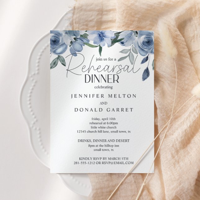Dusty Blue Rose Blume Hochzeit Probe Dinner Einladung (Von Creator hochgeladen)