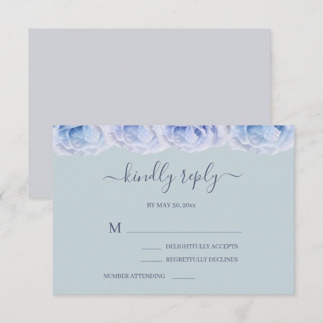 Dusty Blue Rose Sage Elegante Blumenhochzeit RSVP Einladung (Vorne/Hinten)