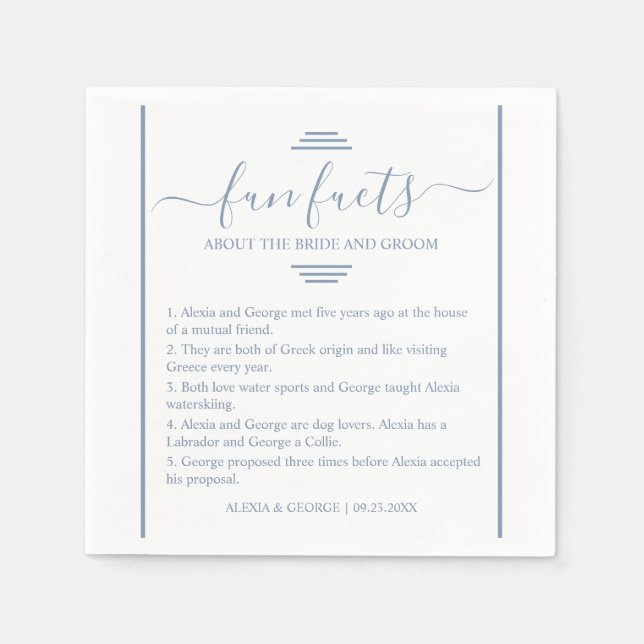 Dusty blue script typografie Spaß Fakten Hochzeit  Serviette (Vorderseite)