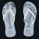 Dusty Blue Silver Geometric Flora Bridesmaid Gevor Flip Flops<br><div class="desc">Sie werden diesen staubblauen und silbernen geometrischen Rahmen und die Blumen,  eine Touch silbernen Glitzer und staubblauen Kraft Papiertexturen Liebe. Ideal für Ihre Hochzeitsfeiern!</div>