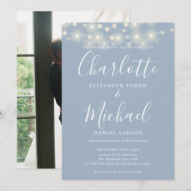 Dusty Blue String Lights Script Foto Wedding Einladung (Vorne/Hinten)