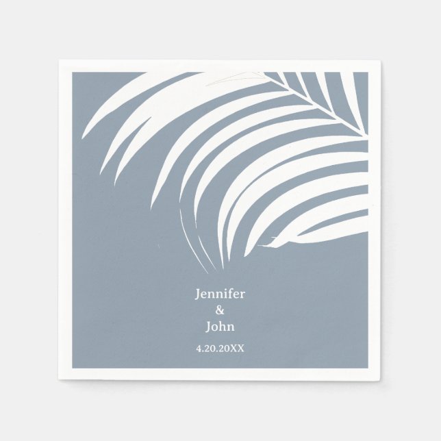 Dusty Blue Tropical Palm Blätter Elegante Hochzeit Serviette (Vorderseite)