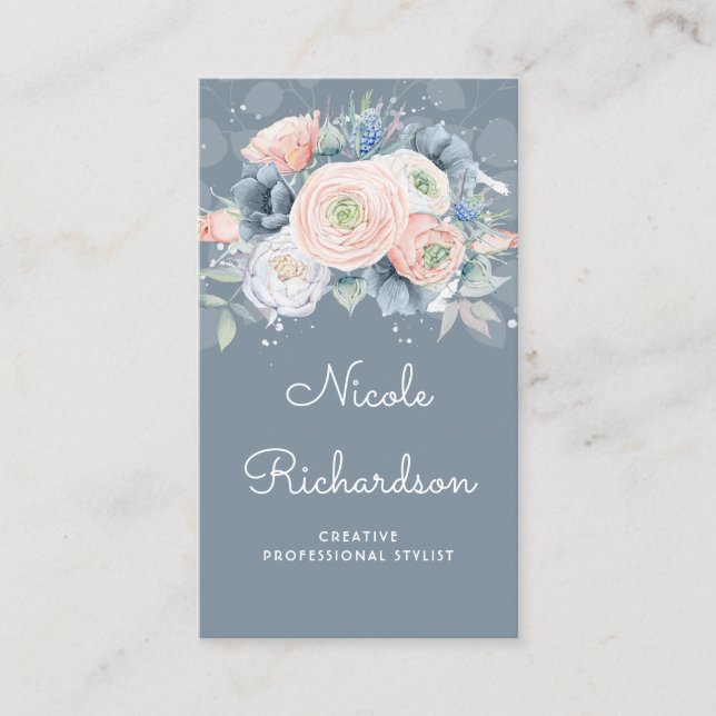 Dusty Blue und Peachy Rose Elegante Blumenpasten Visitenkarte (Vorderseite)