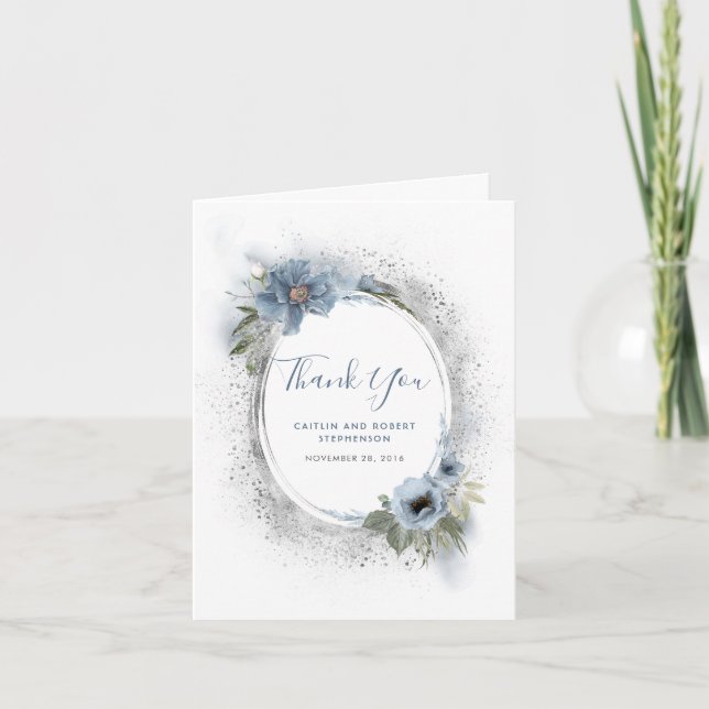 Dusty Blue und Silver Glitzer Floral Vielen Dank Dankeskarte (Vorderseite)