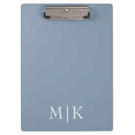 Dusty Blue und White | Modernes Monogramm Klemmbrett