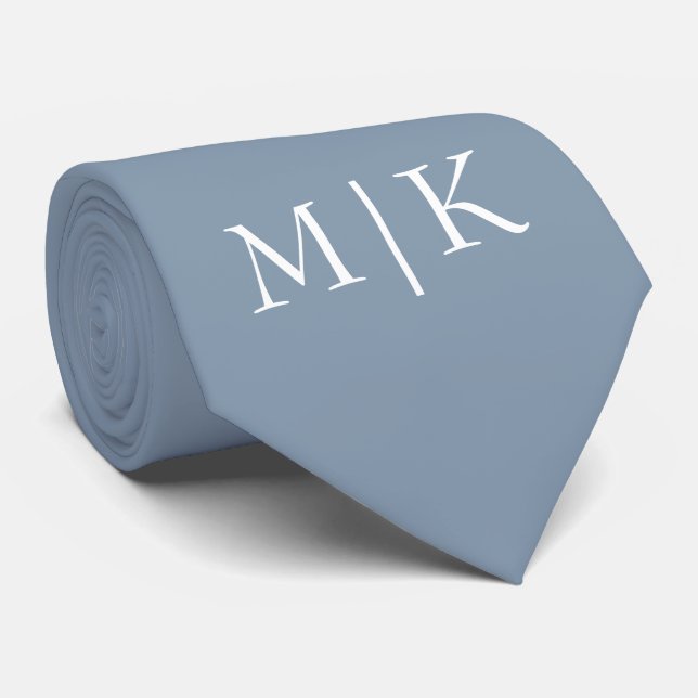 Dusty Blue und White | Modernes Monogramm Krawatte (Gerollt)