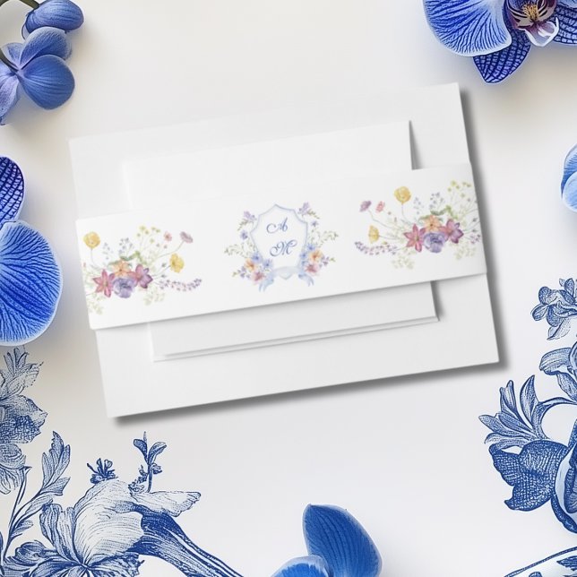 Dusty Blue Wappen Floral Wedding Einladungsbanderole (Von Creator hochgeladen)