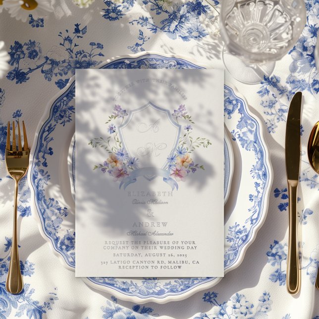 Dusty Blue Wappen Floral Wedding Folieneinladung (Von Creator hochgeladen)