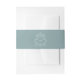 Dusty Blue Wappen Monogram Wedding Einladungsbanderole