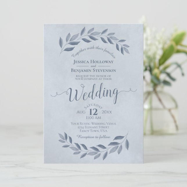 Dusty Blue Watercolor Laurel Blätter Wedding Einladung (Stehend Vorderseite)