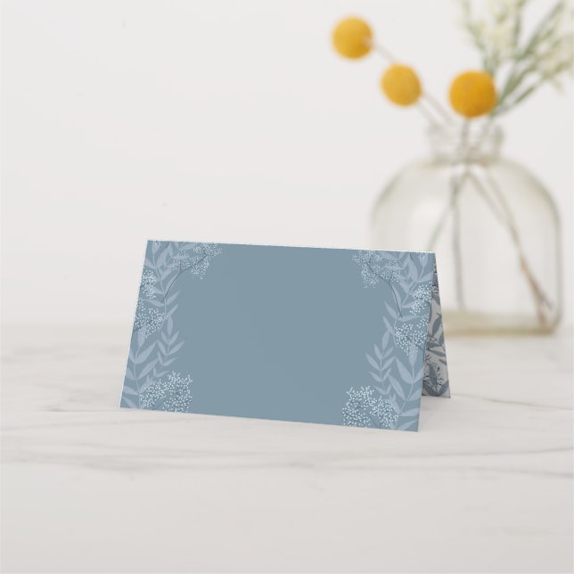 Dusty Blue Wedding Vintag Botanical Platzkarte (Vorderseite)